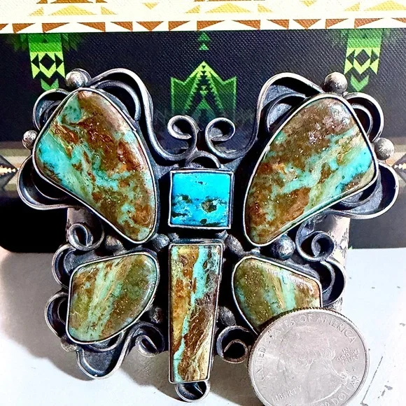 Massive Butterfly Cuff – by Juan Guerrero for Chimney Butte- Over 145 GRAMS - Picture 5 of 7